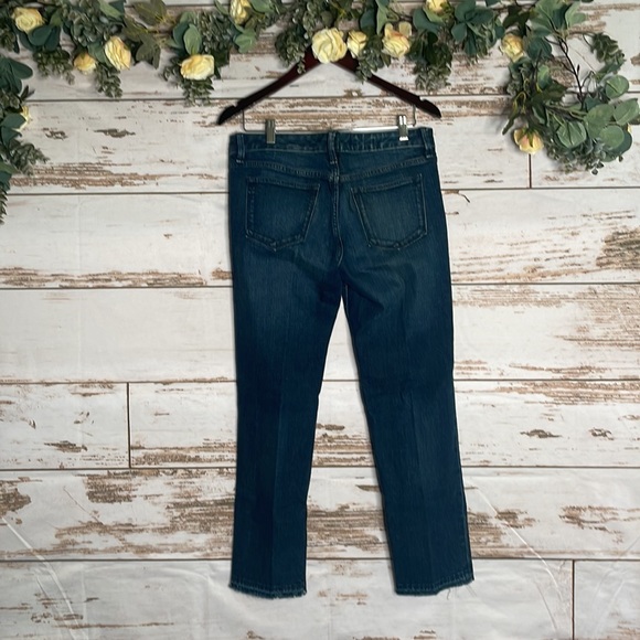 Women's Gap Real Straight Size 30 R Raw Hem Jeans - Picture 3 of 3